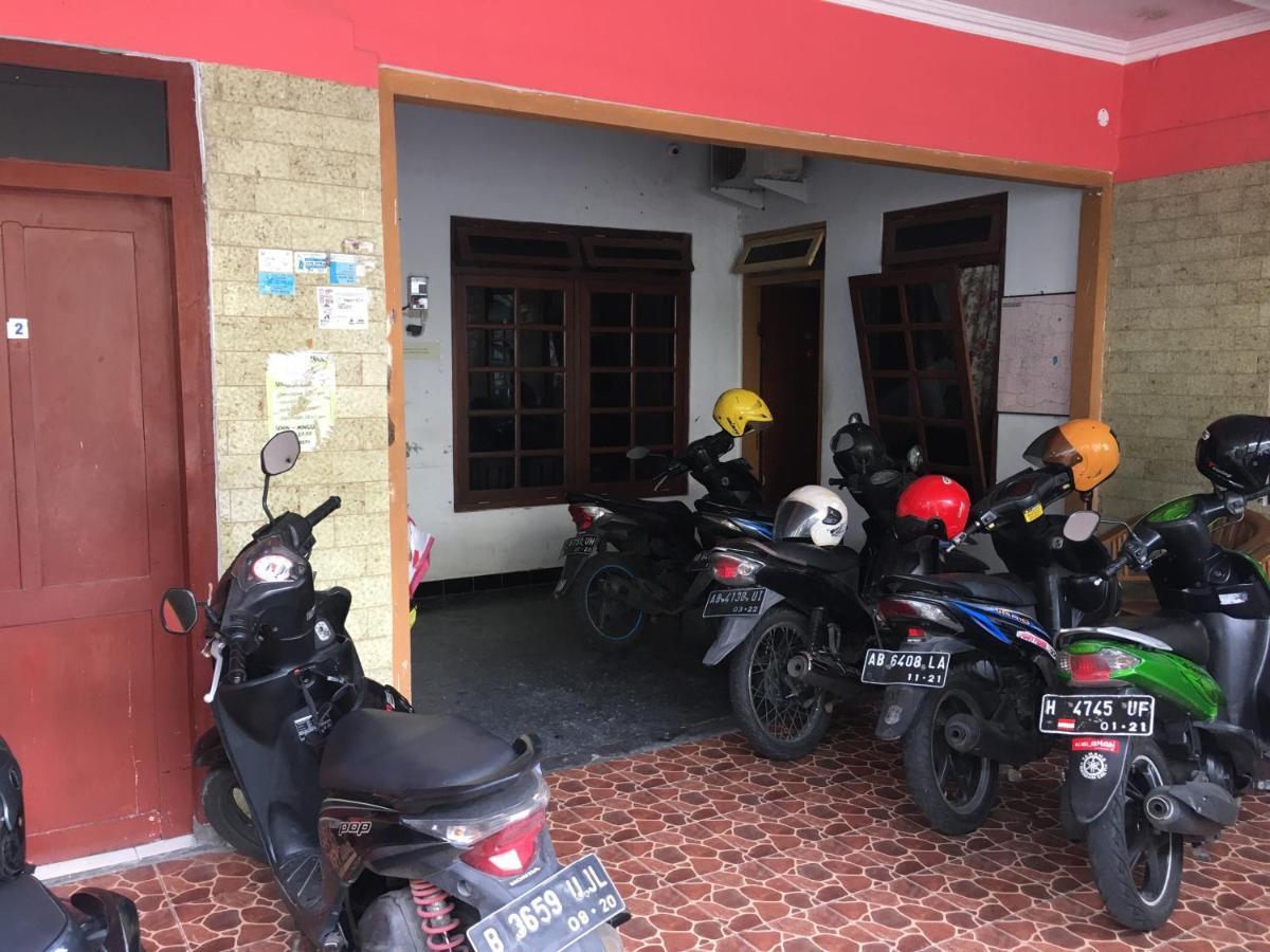 Penginapan Pugeran Hotel Yogyakarta Luaran gambar